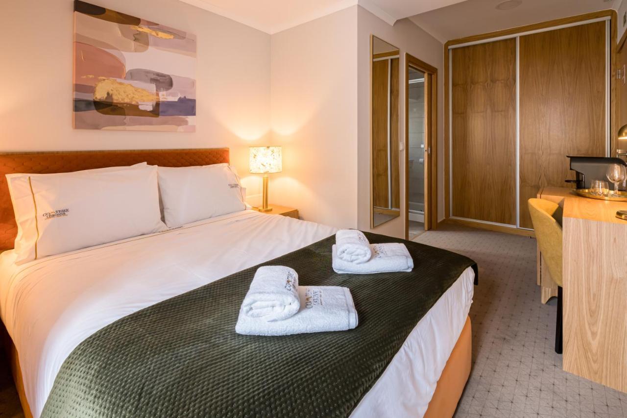Gasthuis Comtesse Lisbonne By Homing