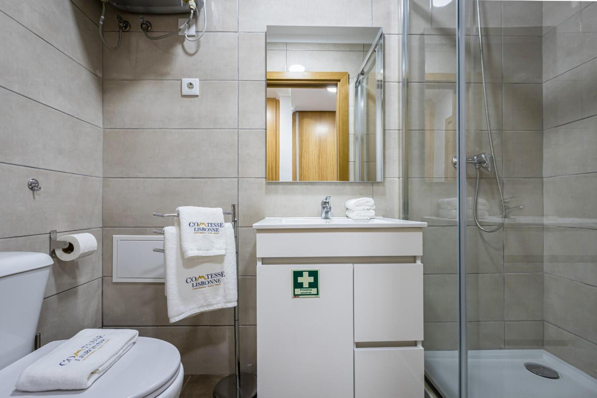 Comtesse Lisbonne By Homing *